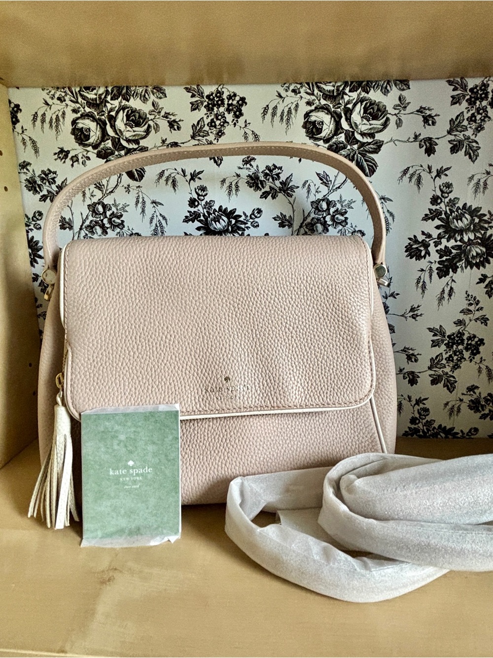 kate spade Miri Chester Handbag- NWOT - Picture 2 of 6